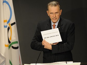 Presidente do COI anuncia o Rio como cidade vencedora